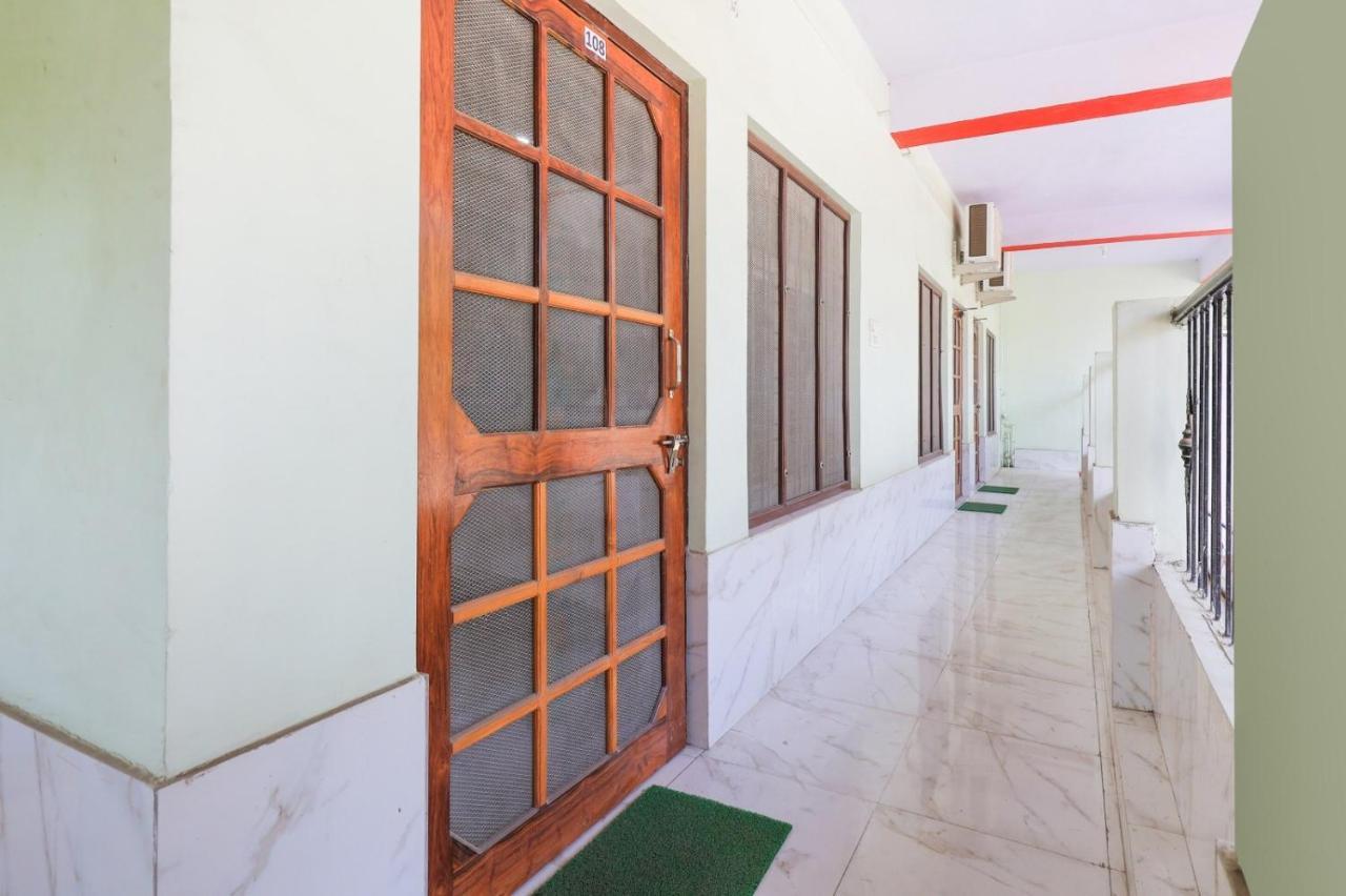 Hotel Chitrarth & Party Lawn Haldwāni 외부 사진