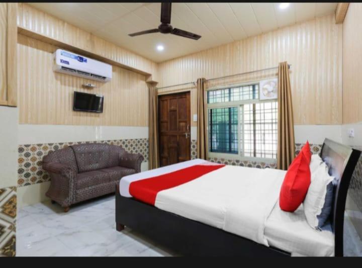 Hotel Chitrarth & Party Lawn Haldwāni 외부 사진